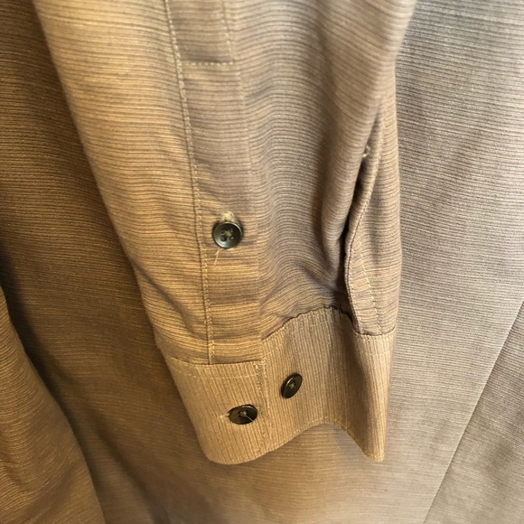 Kenneth Cole Reaction Button Down Gray Shirt XL - Picture 7 of 8